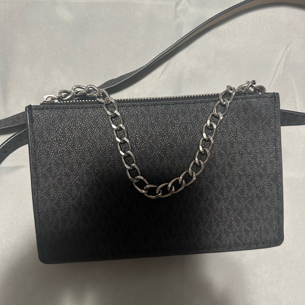 Michael Kors Belt Bag - Picture 4 of 10